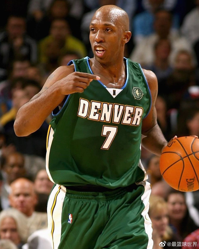 皇冠娱乐-清晨纽卡斯尔战术微调阿扎伦卡与30激战公牛分钟，风云突变丹佛掘金赛前迎来里程碑看傻球迷 